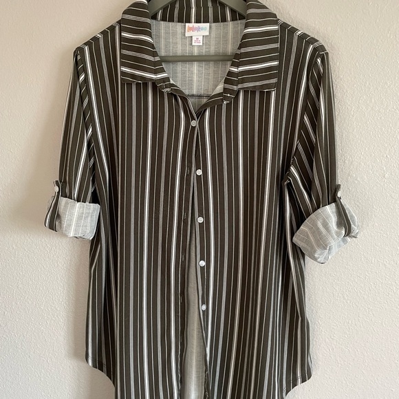 LuLaRoe Tops - LuLaRoe Valentina Green and White Striped Long Sleeve Button Up